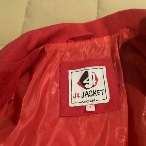 Jacket - Picture 2 of 6